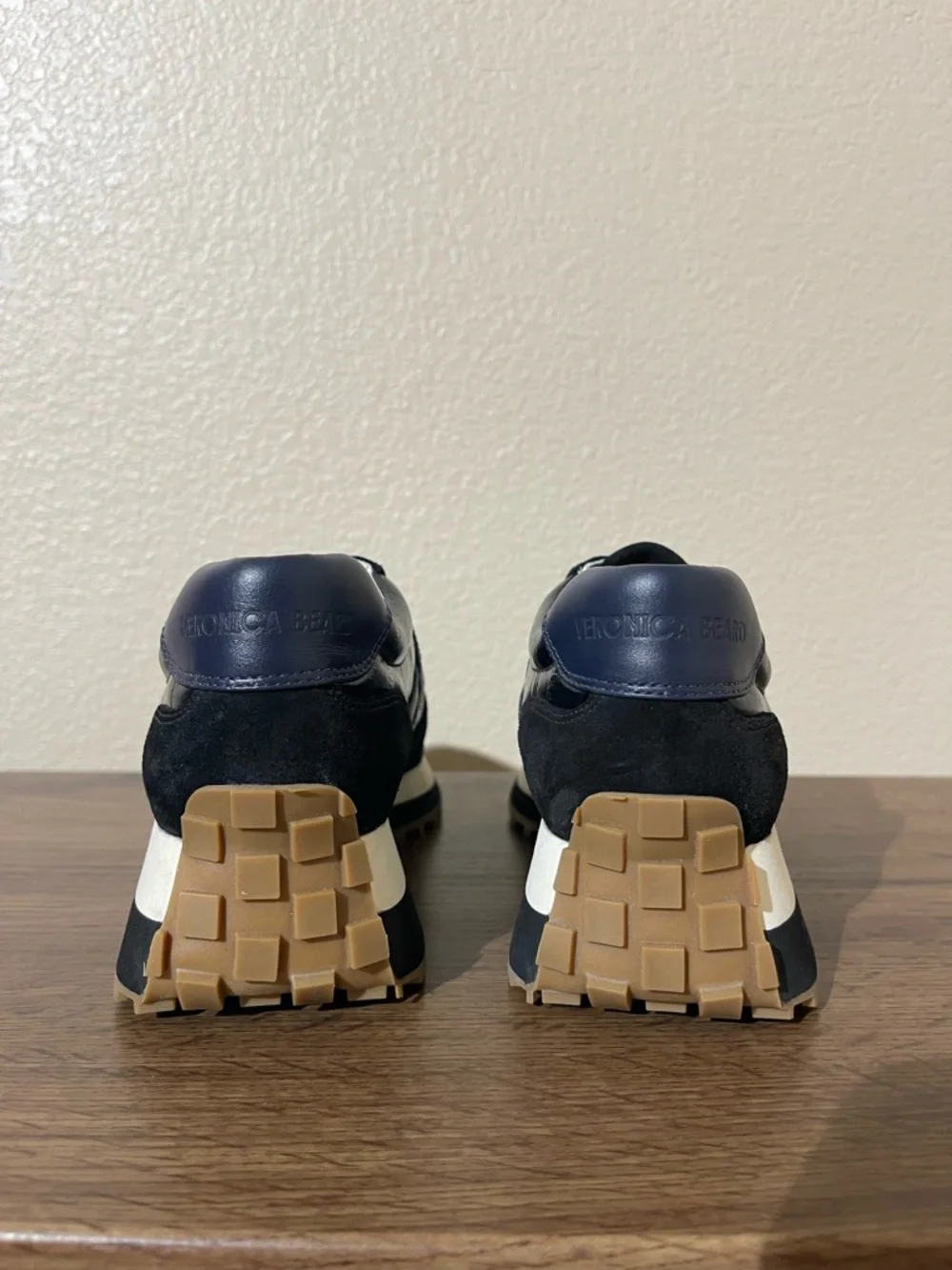 Sold - Picture 4 of 11